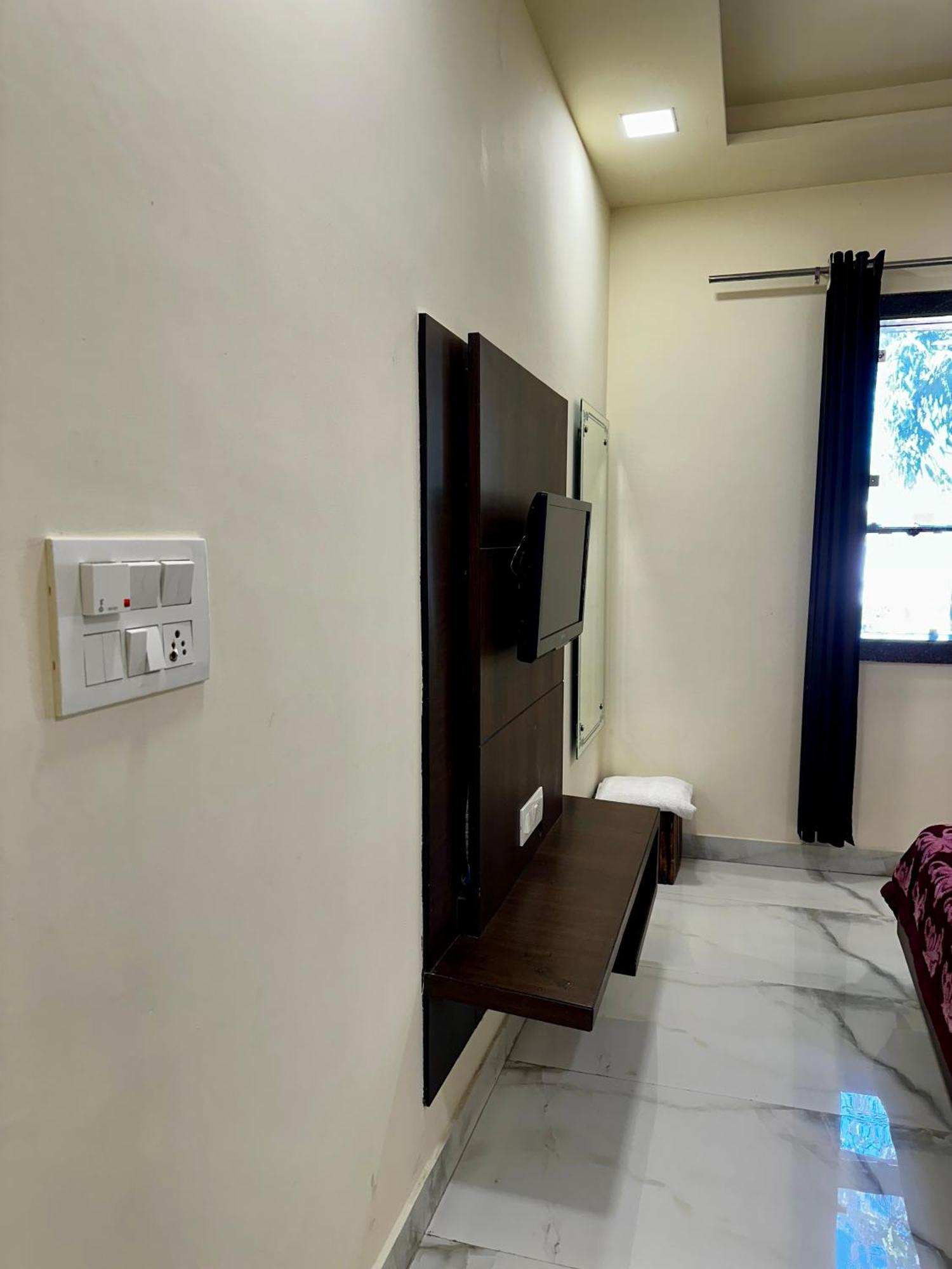Taj Castle A Boutique Homestay Agra  Exterior photo